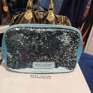 New Marc Jacob’s sequence cosmetic bag
